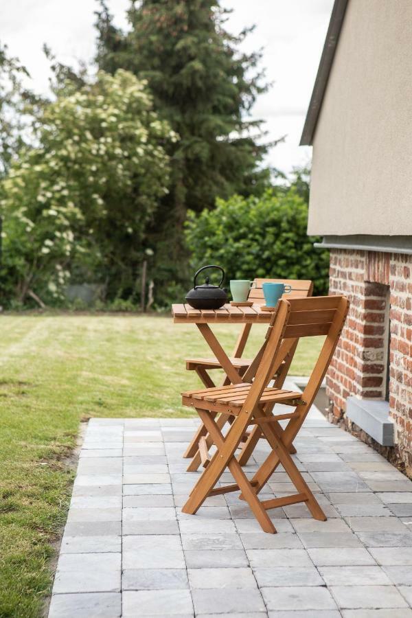 Vakantiehuis Hana Villa Heers Exteriör bild